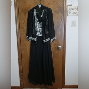 Formal evening gown, Roaman’s Size 24W, Black, with Jacket, Plus Size
